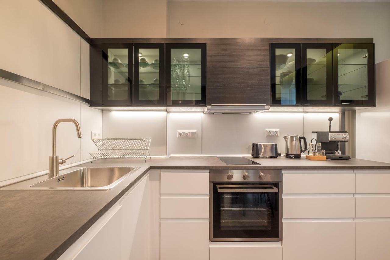 Cozy 3-Bedroom With Stylish Comfort And Chic Decor София Экстерьер фото