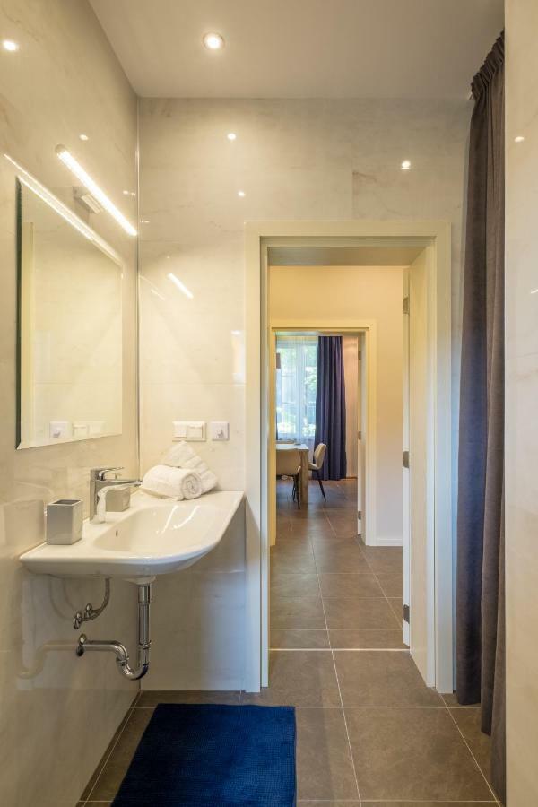 Cozy 3-Bedroom With Stylish Comfort And Chic Decor София Экстерьер фото