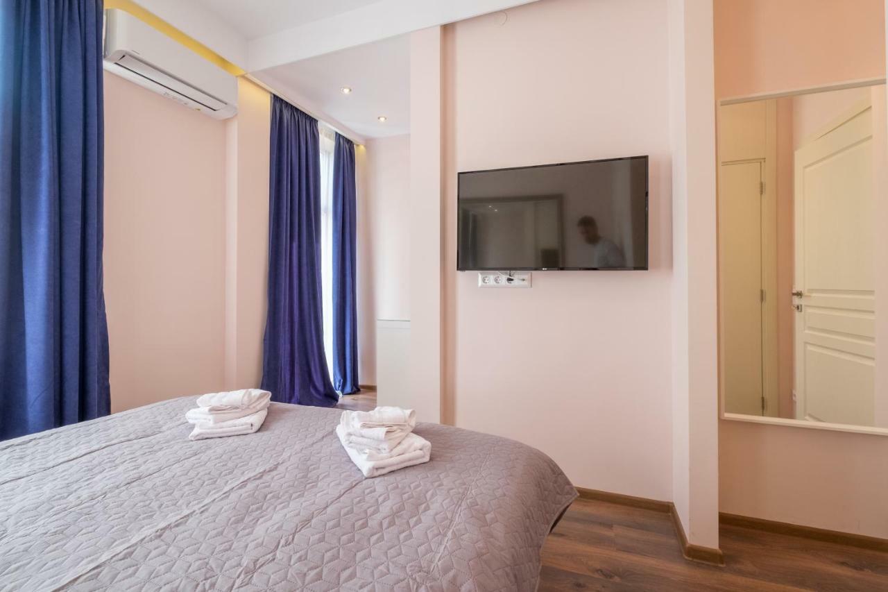 Cozy 3-Bedroom With Stylish Comfort And Chic Decor София Экстерьер фото